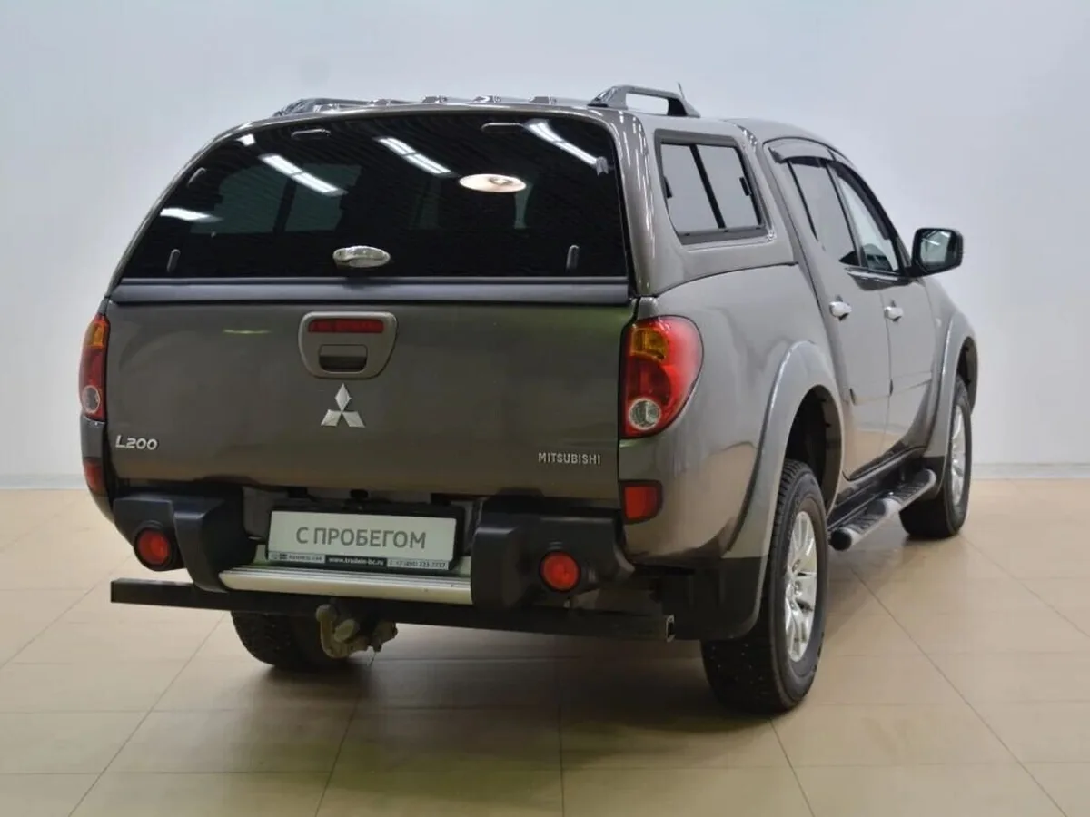 Mitsubishi L200
