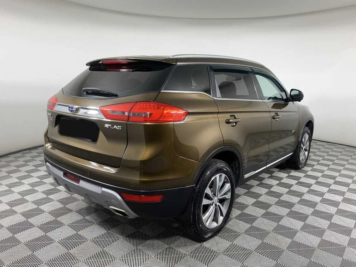 Geely Atlas