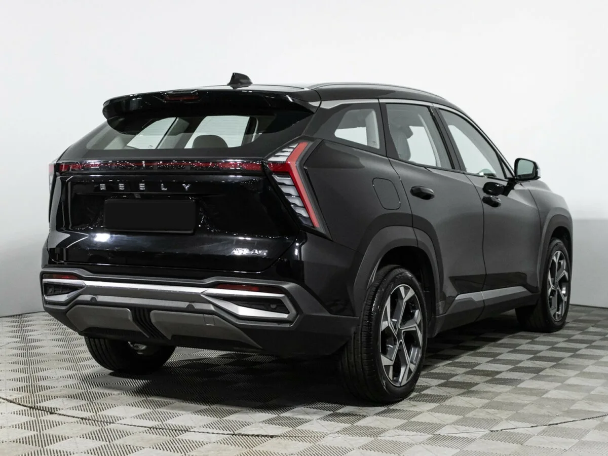 Geely Atlas