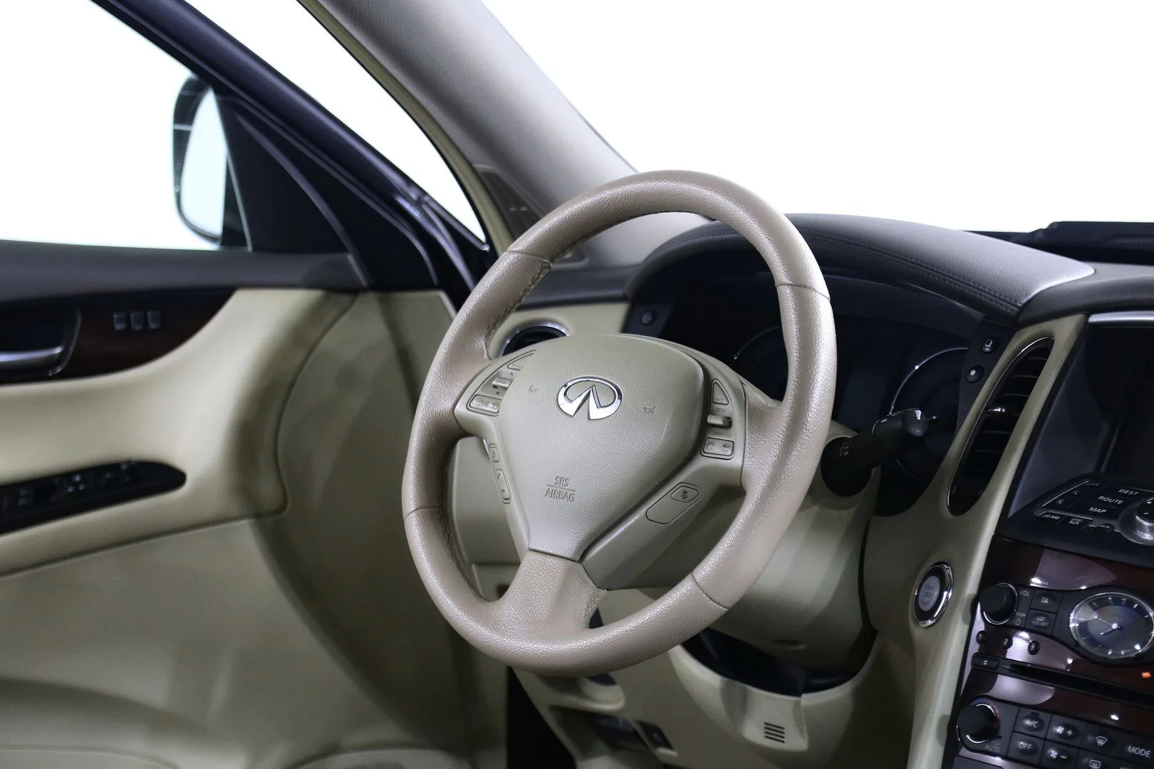 Infiniti QX50