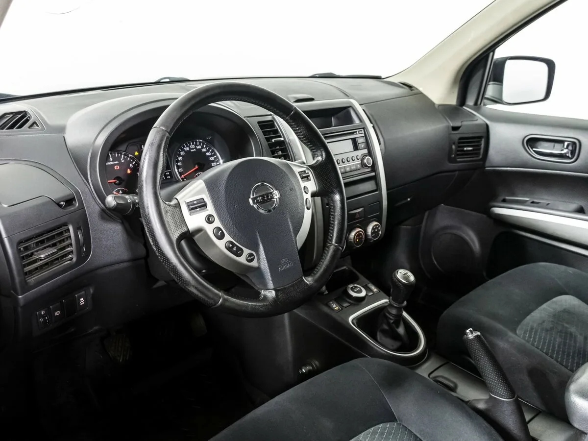 Nissan X Trail