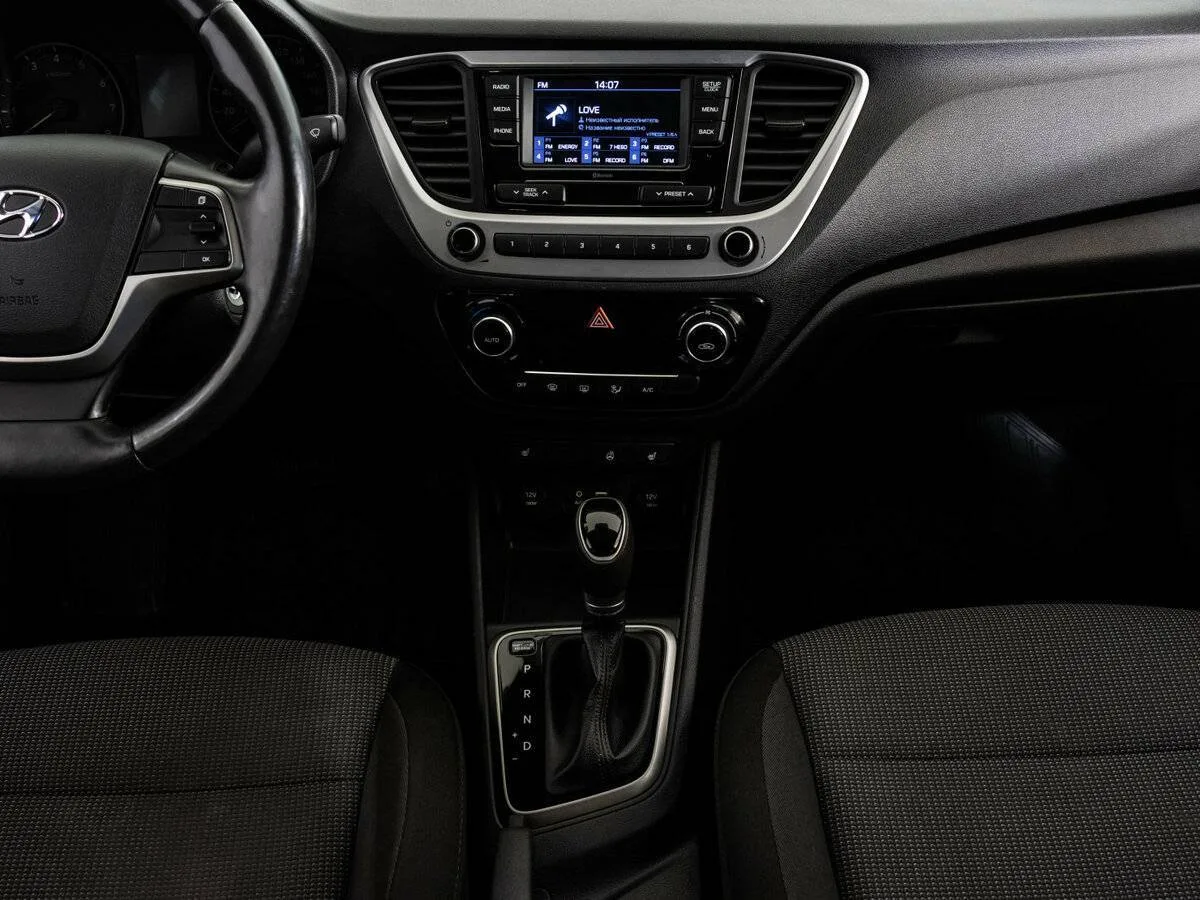 Hyundai Solaris
