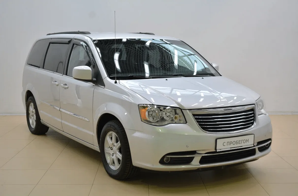 Chrysler Town &amp; Country