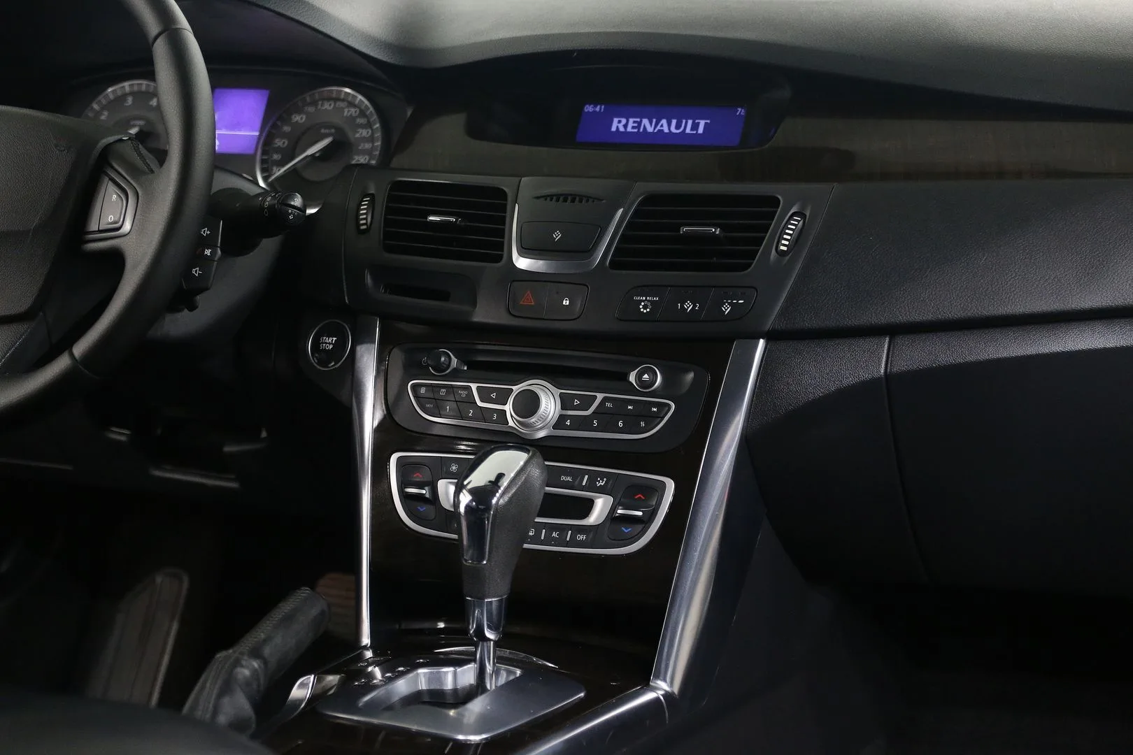 Renault Latitude