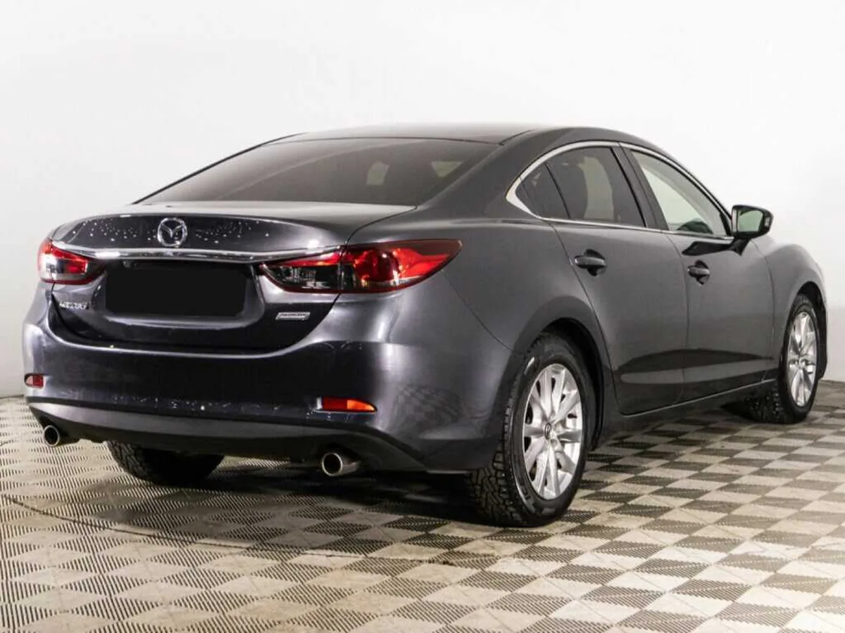 Mazda 6