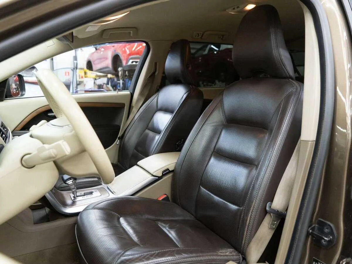 Volvo XC70