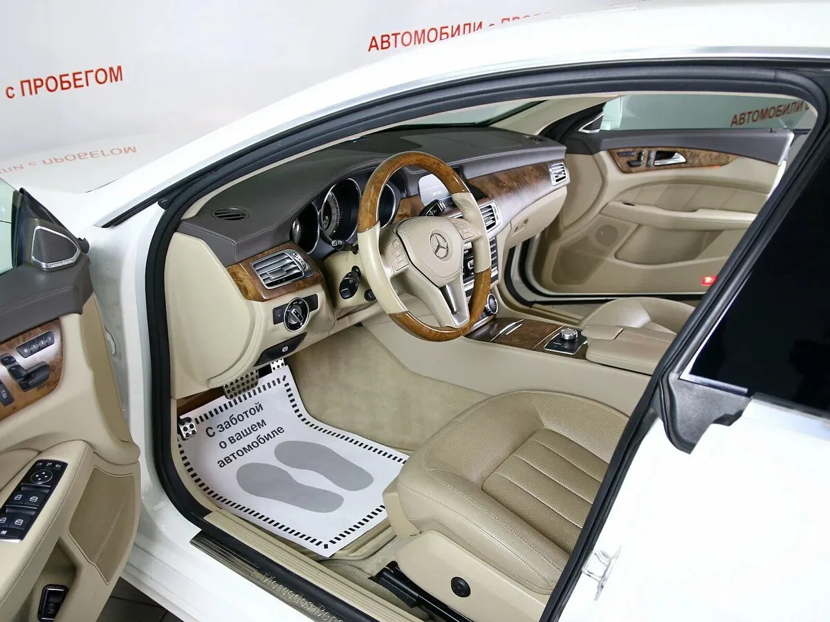 Mercedes-Benz CLS