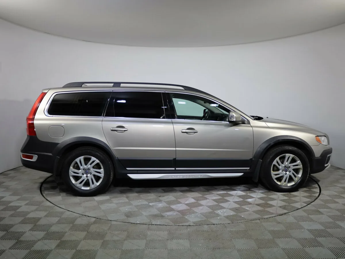 Volvo XC70