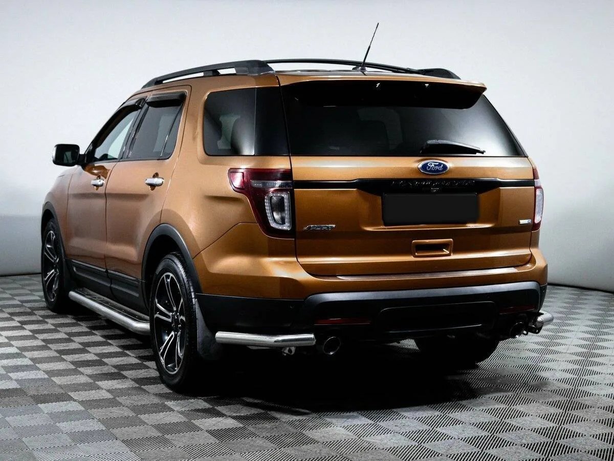 Ford Explorer