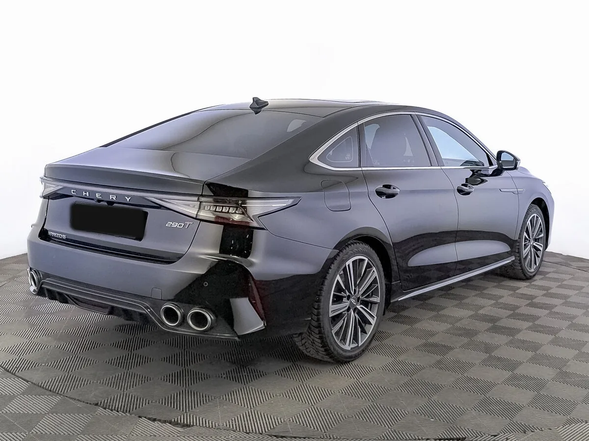Chery Arrizo 8