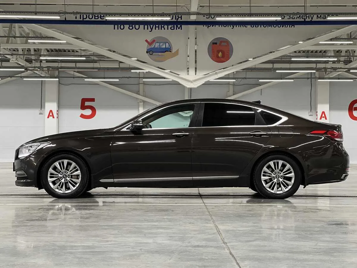 Hyundai Genesis