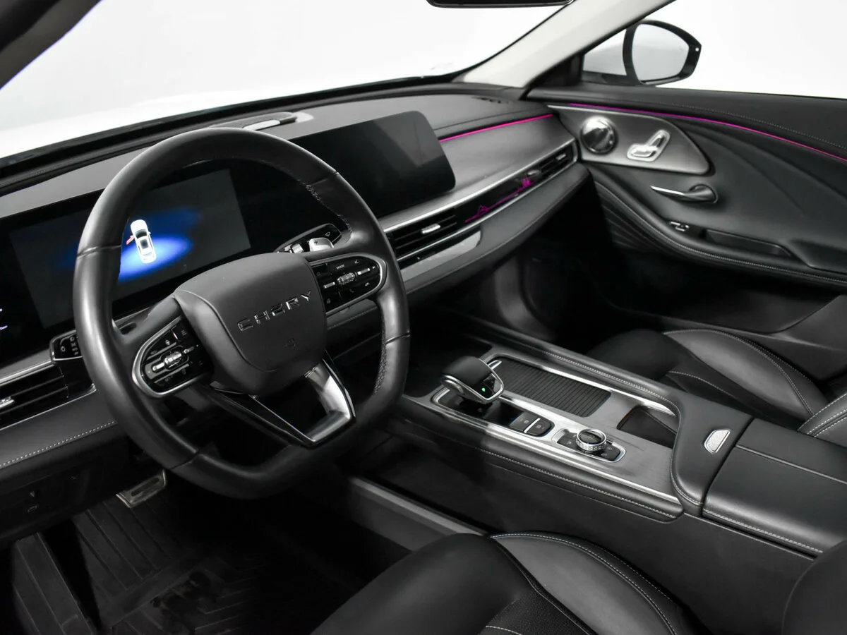 Chery Arrizo 8