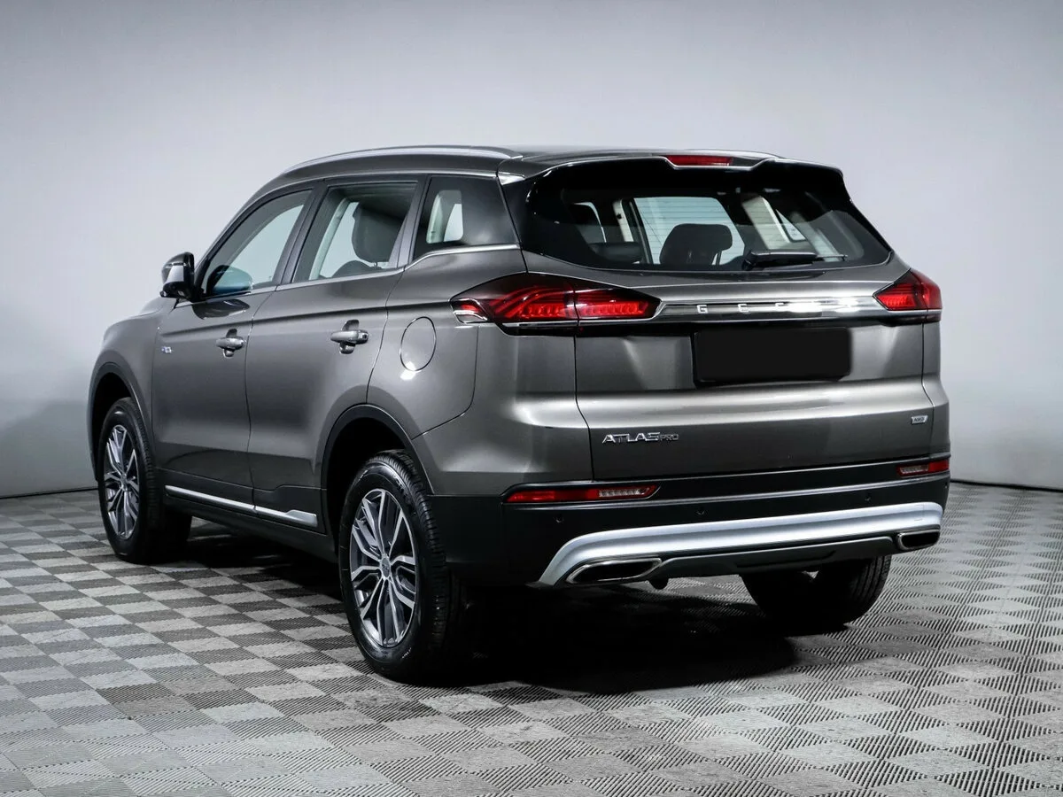 Geely Atlas Pro