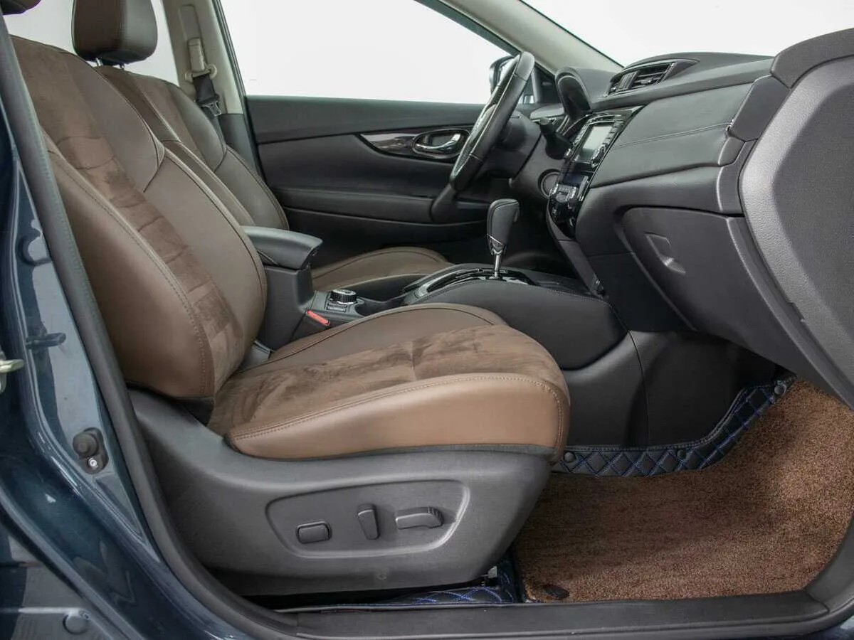 Nissan X Trail