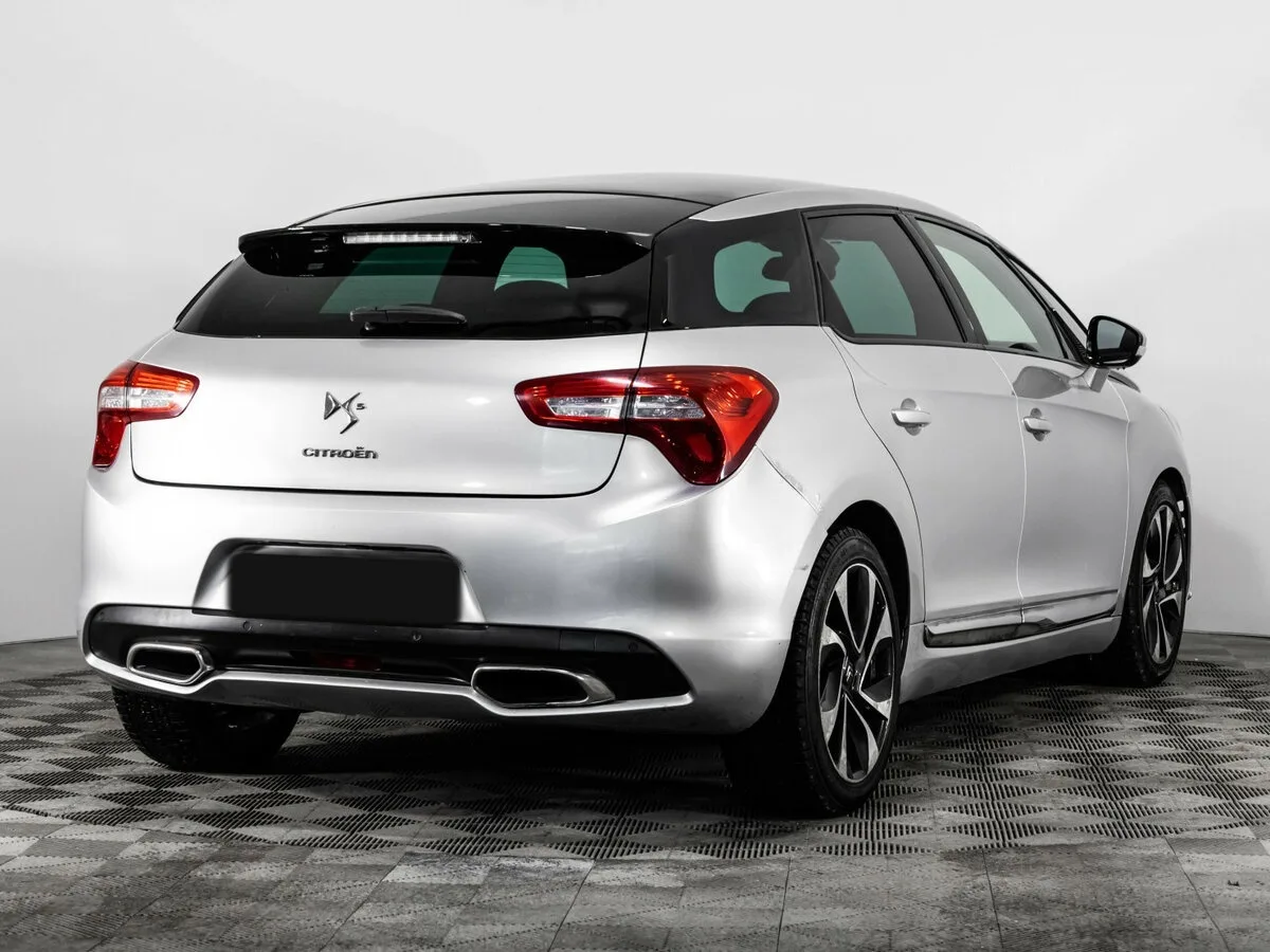 Citroen DS5