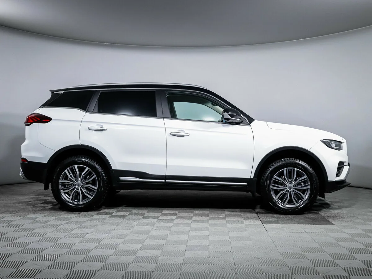 Geely Atlas Pro