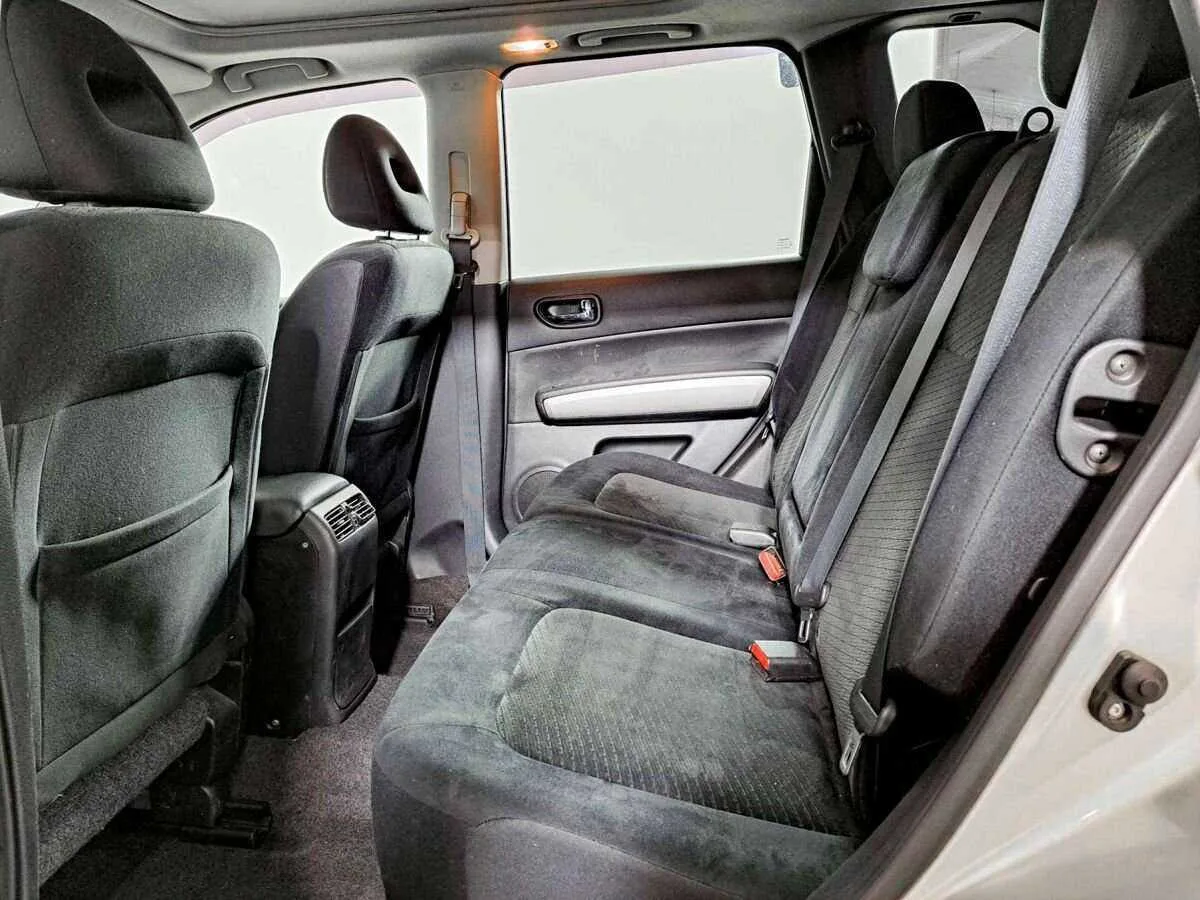 Nissan X Trail