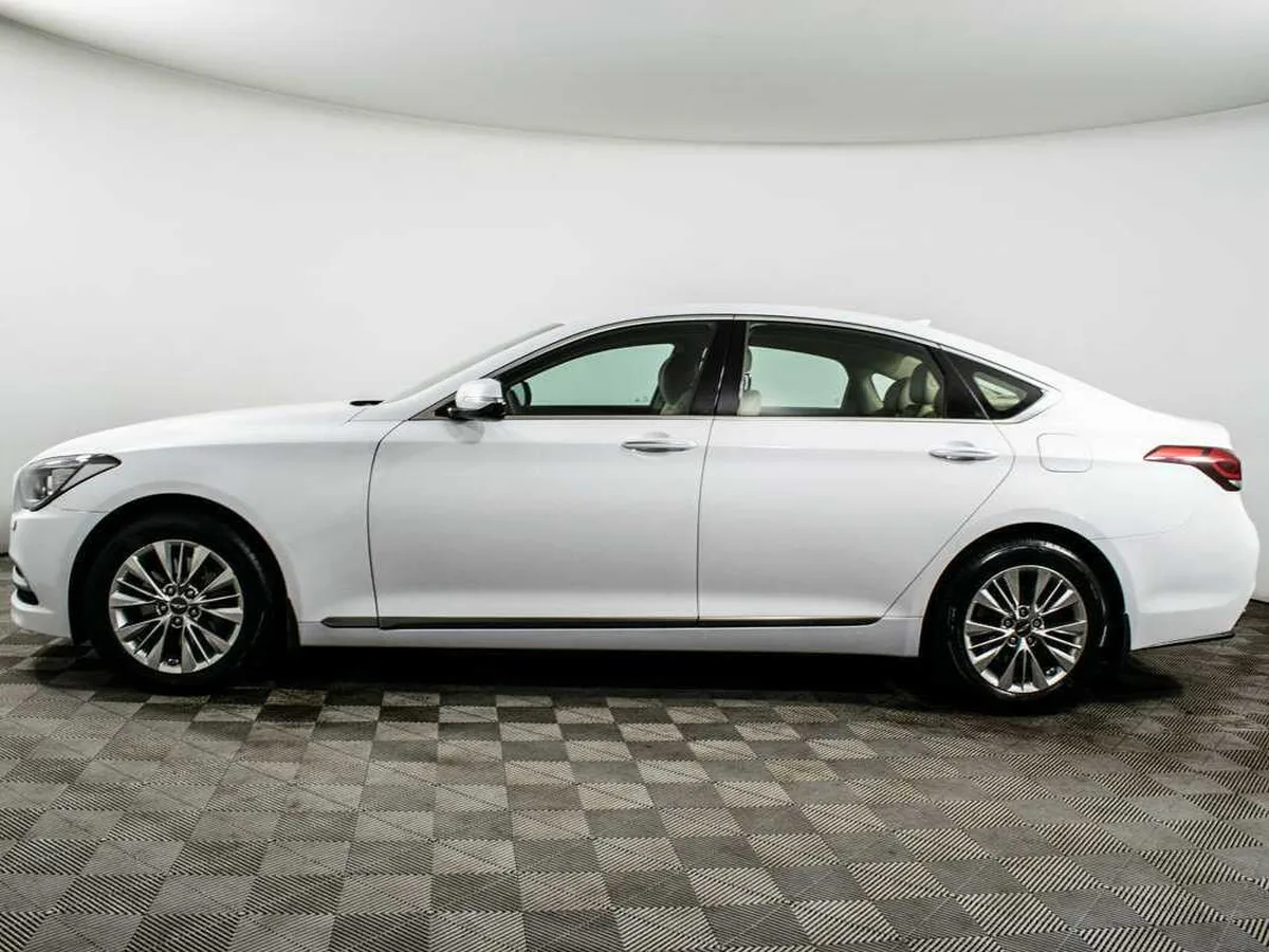 Hyundai Genesis