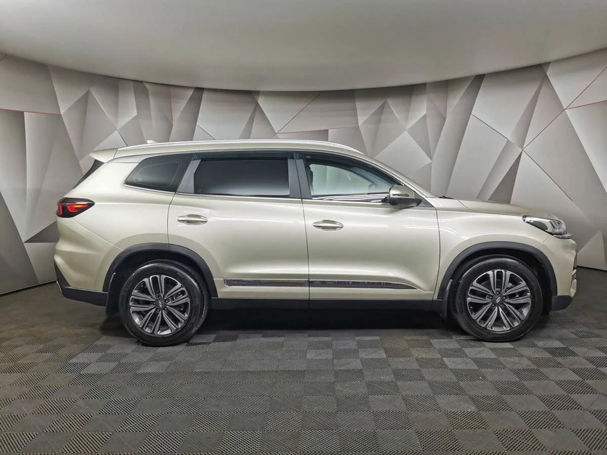 Chery Tiggo 8