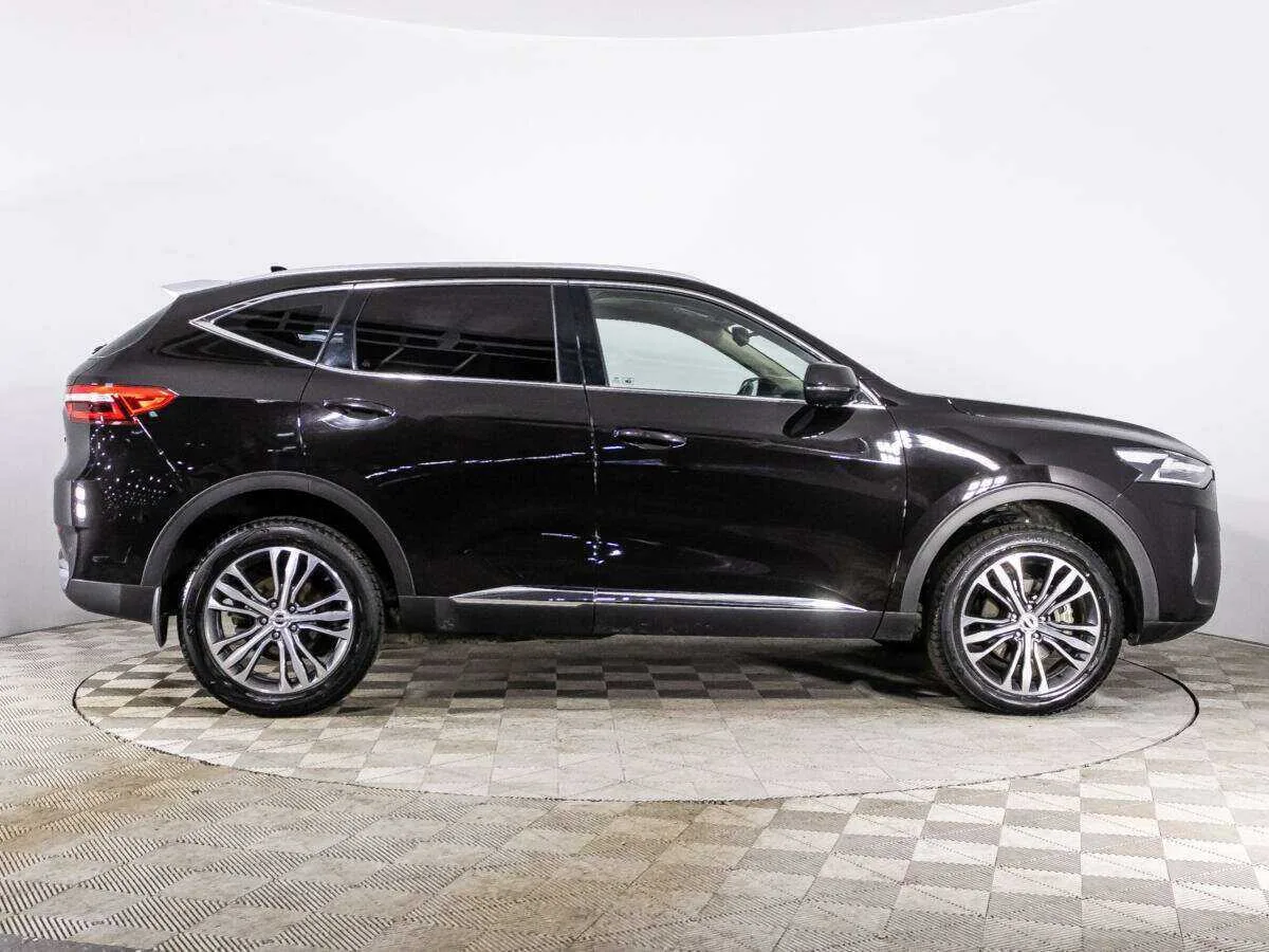 Haval F7