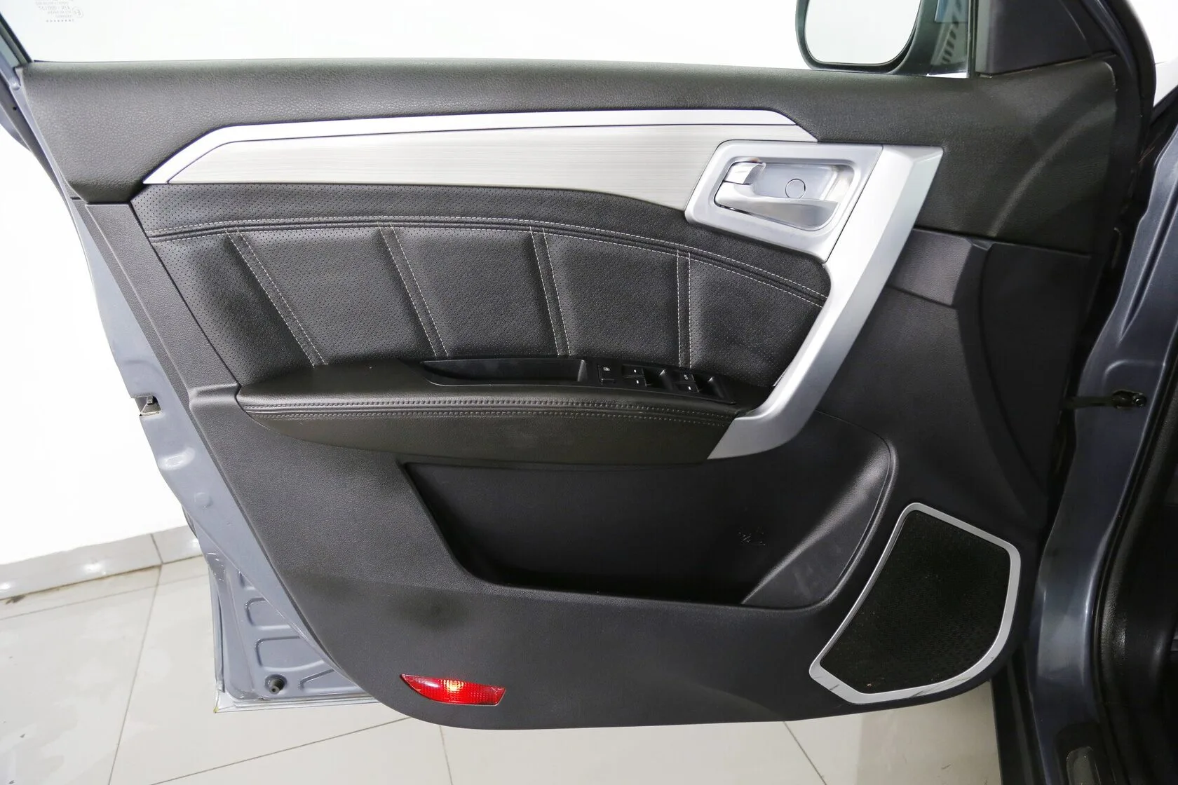 Geely Emgrand X7