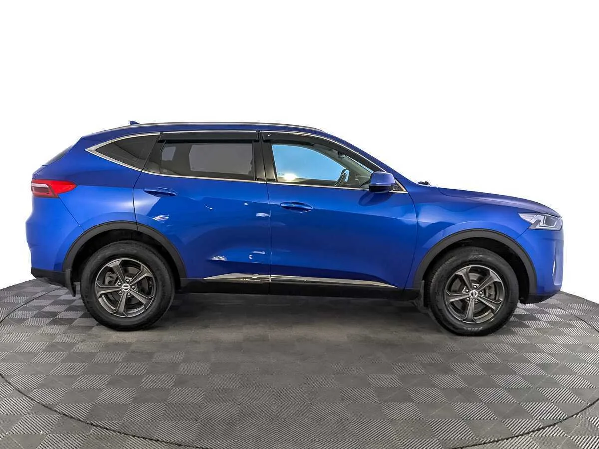 Haval F7