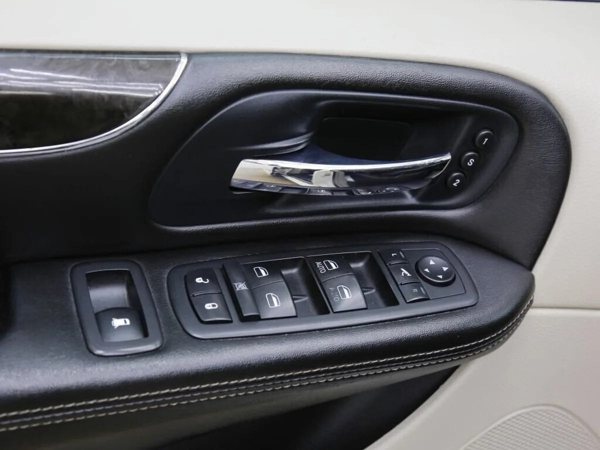 Chrysler Voyager