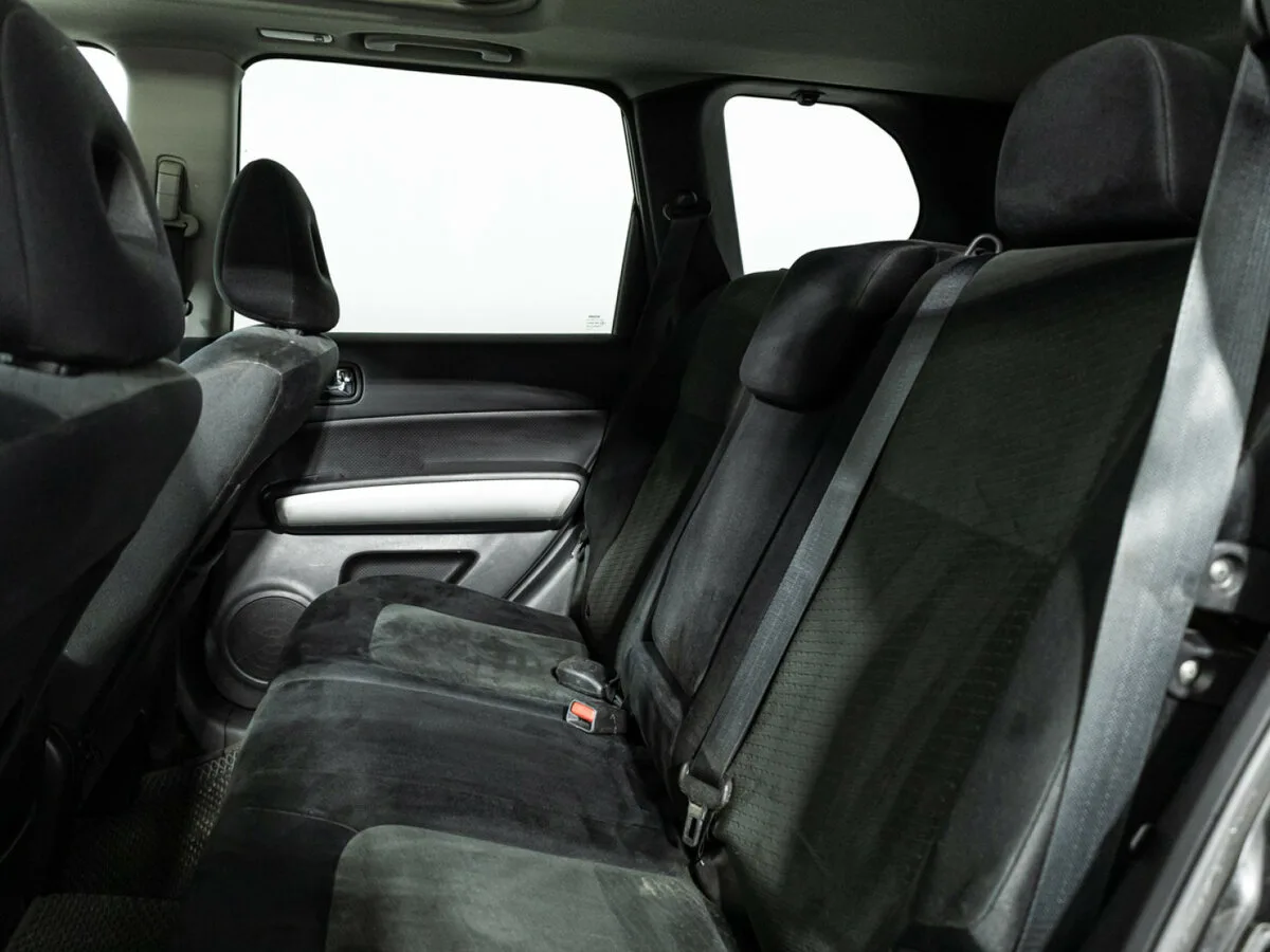 Nissan X Trail