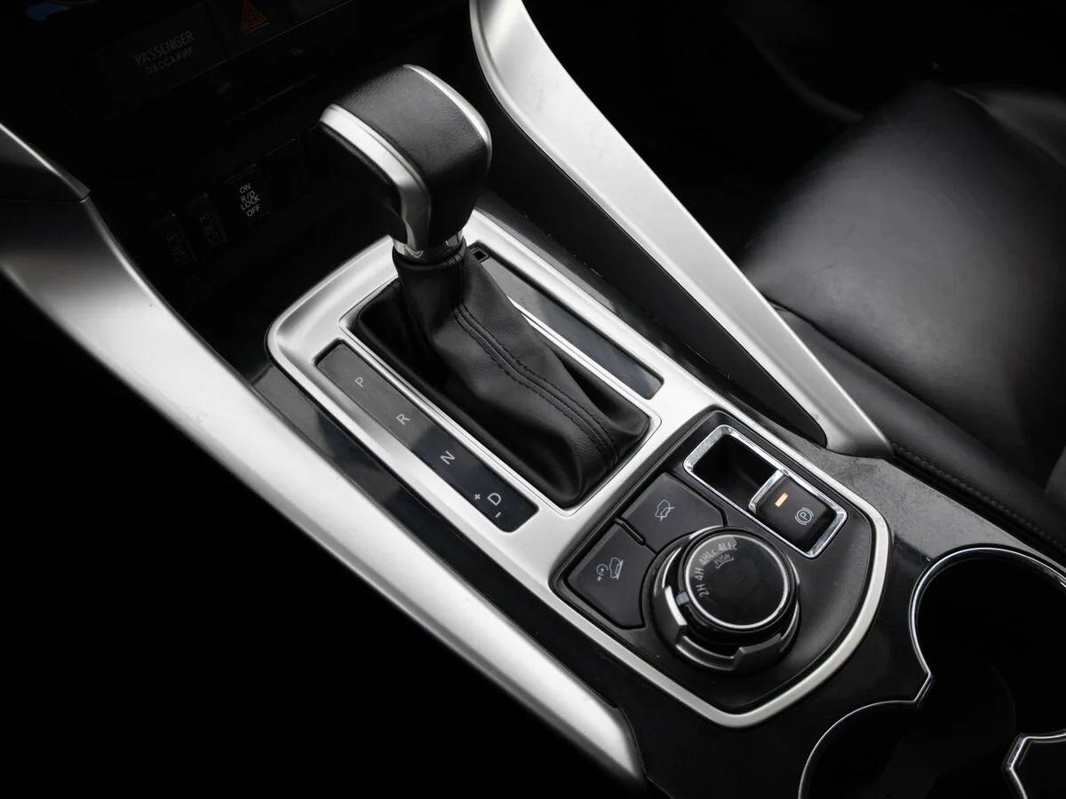 Mitsubishi Pajero Sport