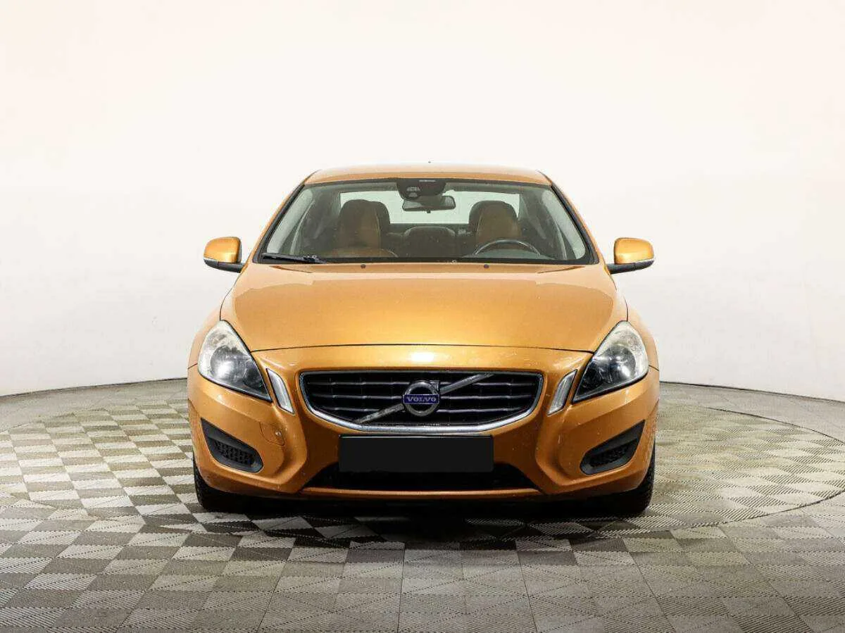 Volvo S60