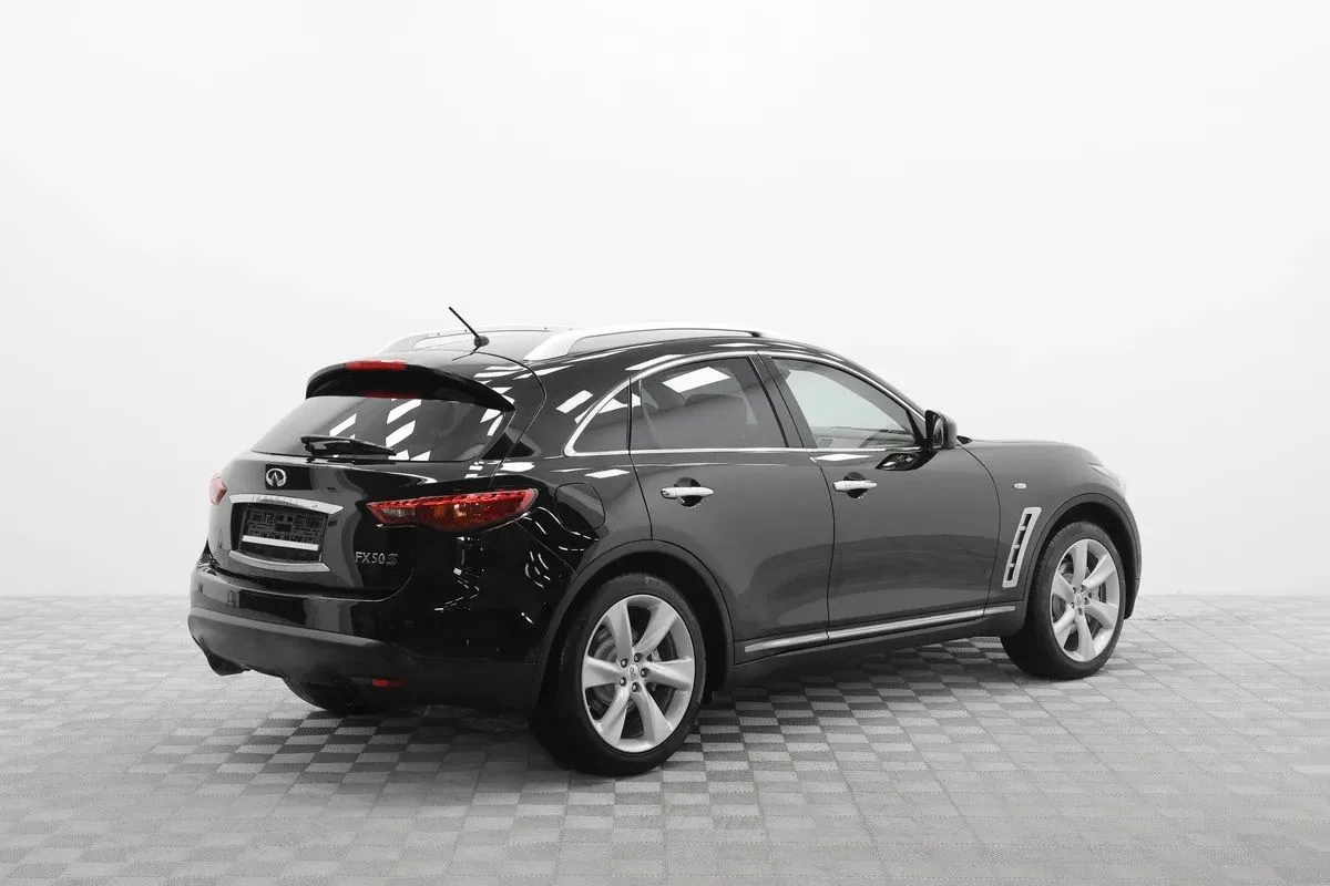Infiniti FX
