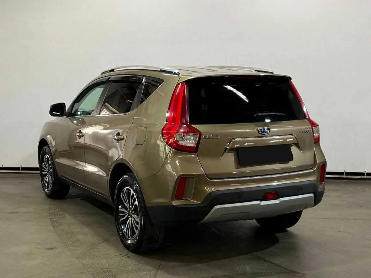 Geely Emgrand X7