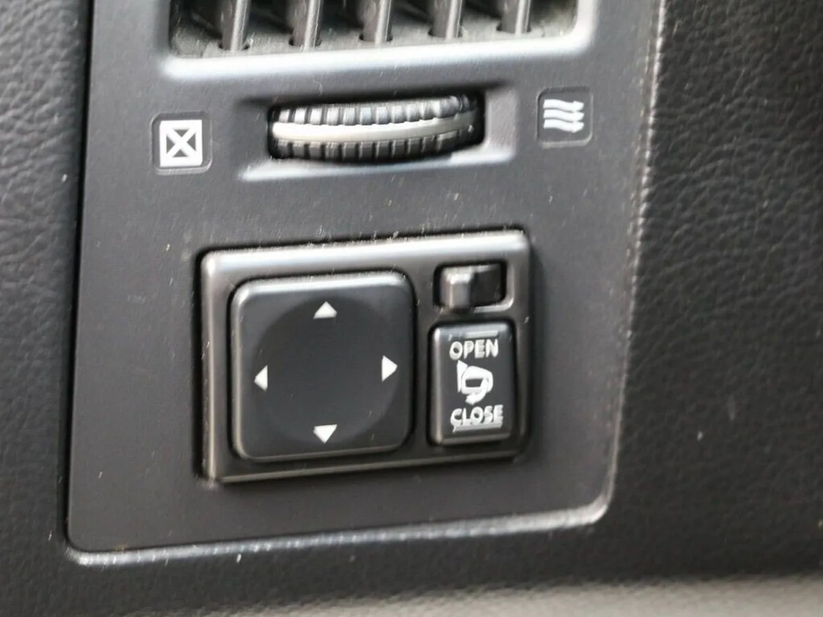 Infiniti FX