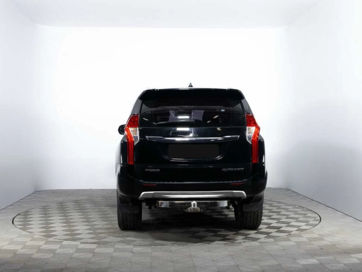 Mitsubishi Pajero Sport