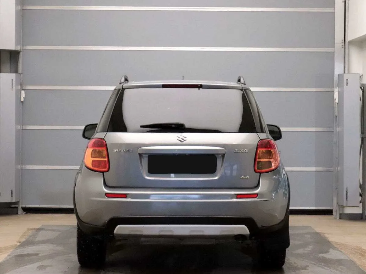 Suzuki SX4