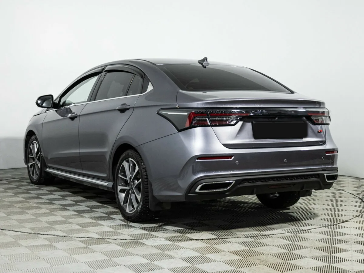Omoda S5
