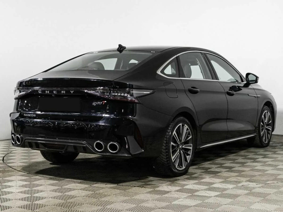 Chery Arrizo 8