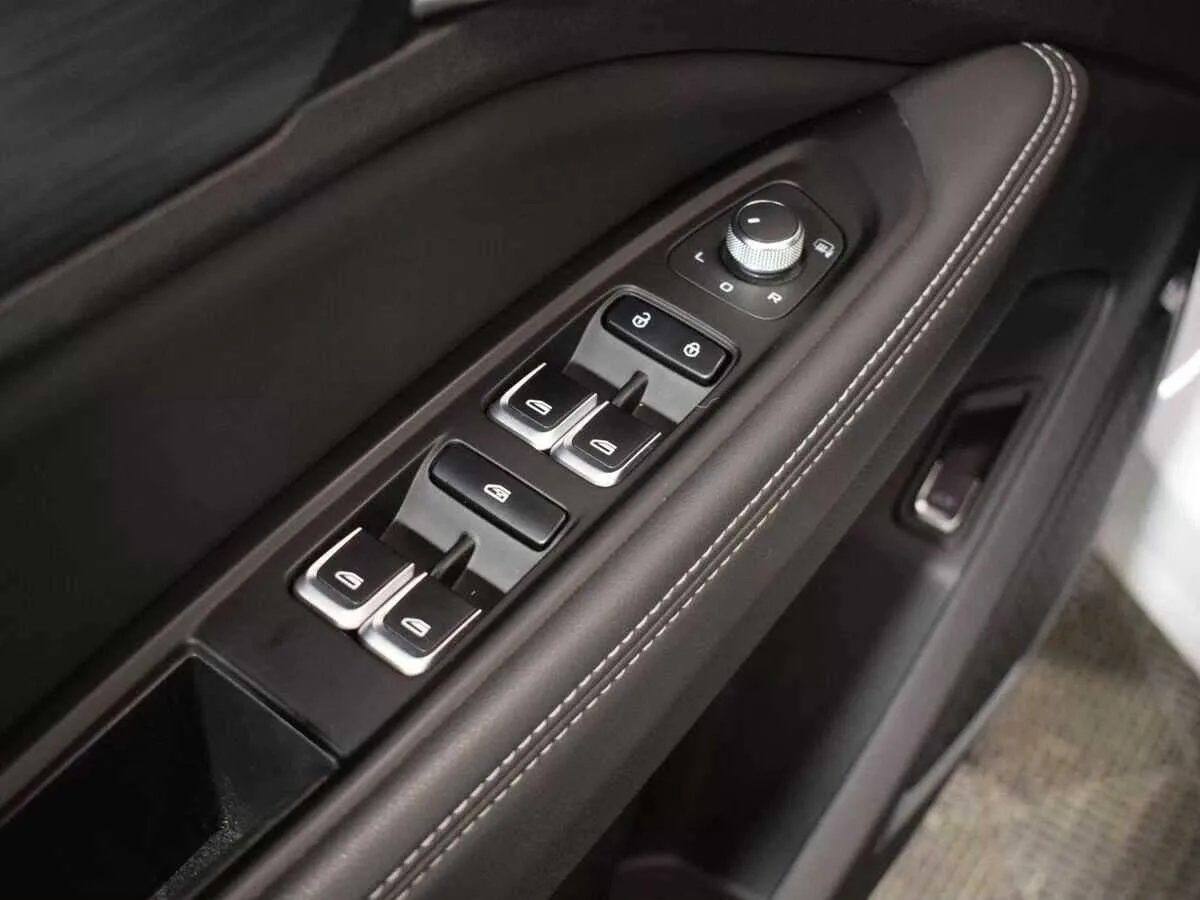 Geely Tugella