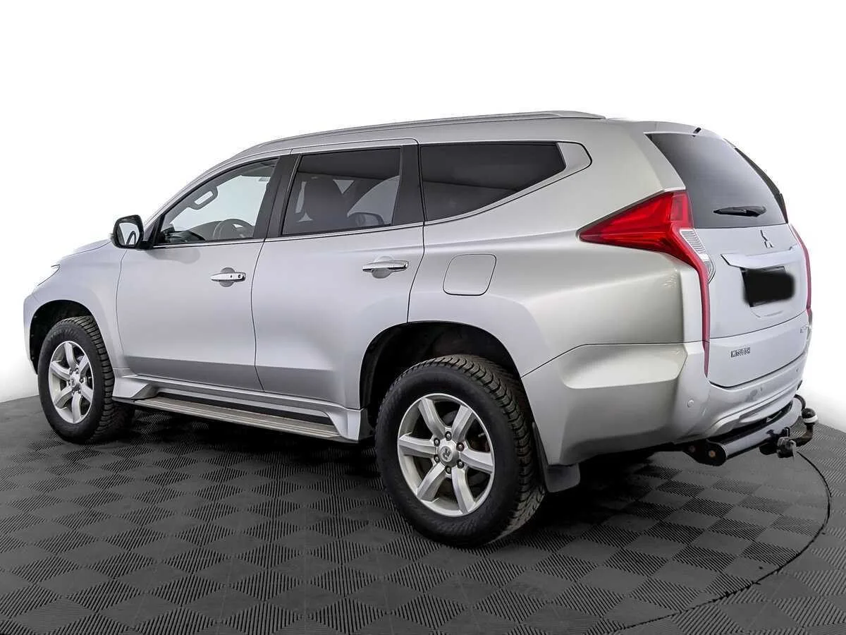 Mitsubishi Pajero Sport
