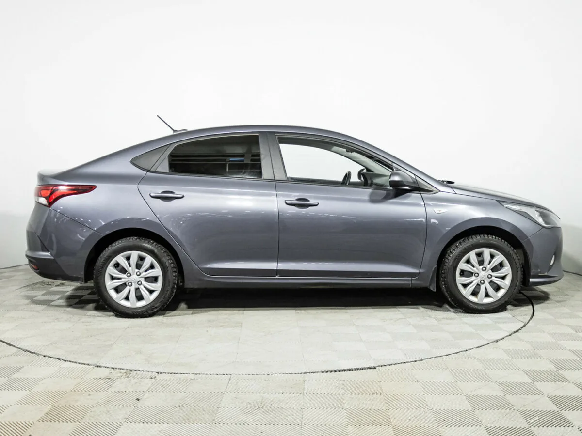 Hyundai Solaris