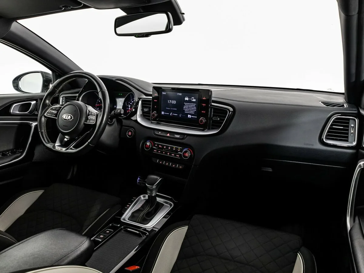 Kia Proceed