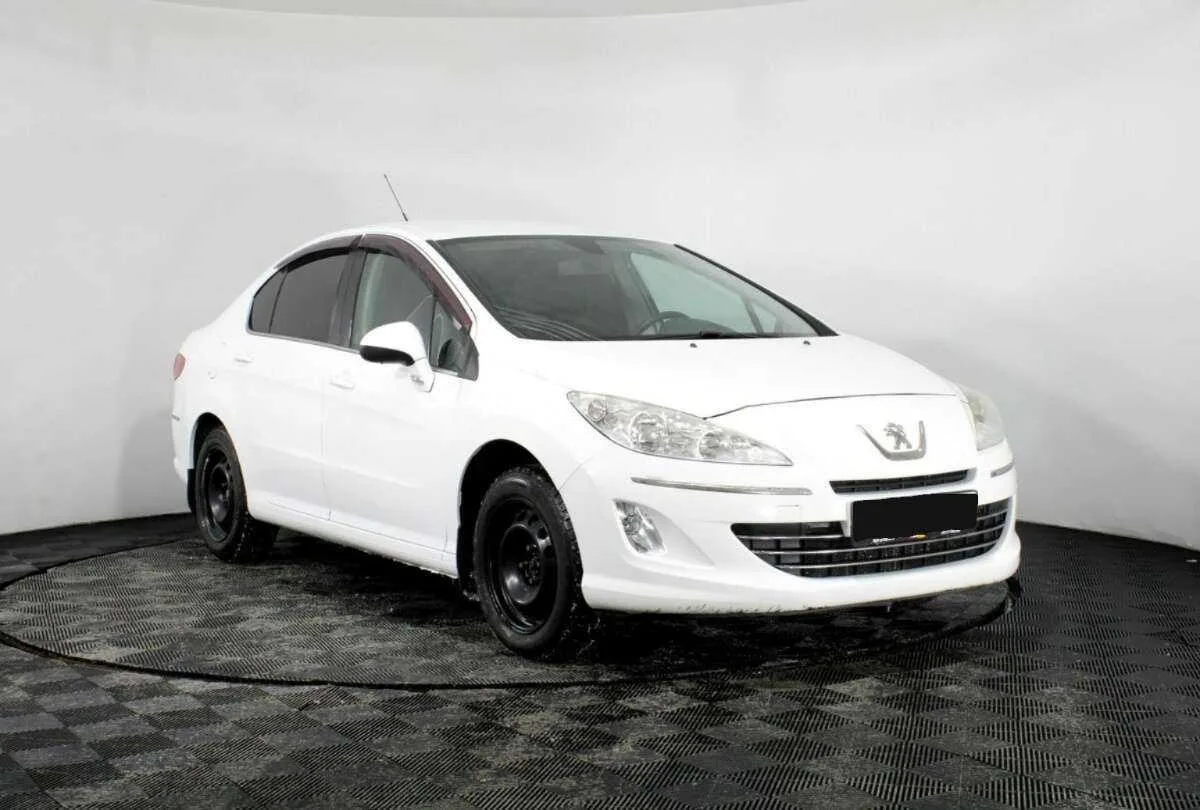 Peugeot 408