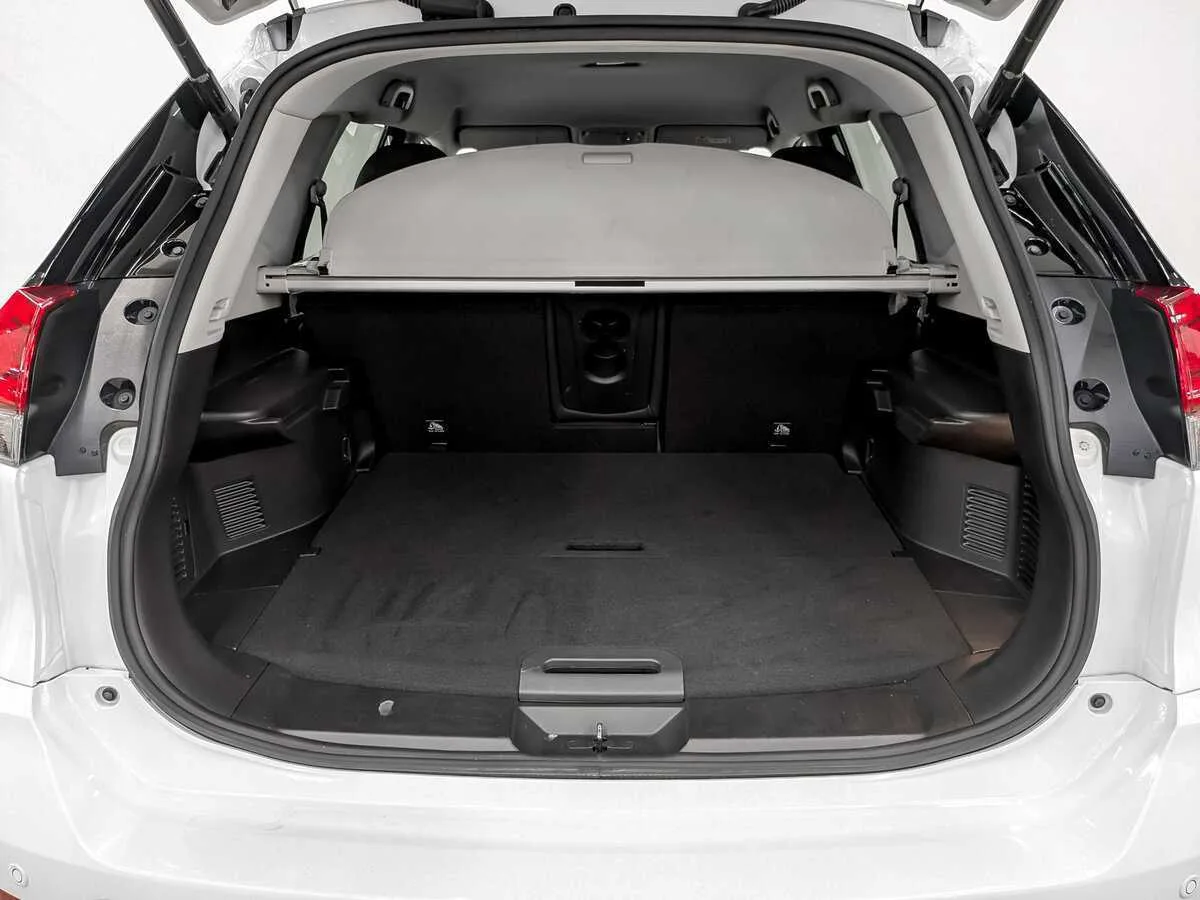 Nissan X Trail