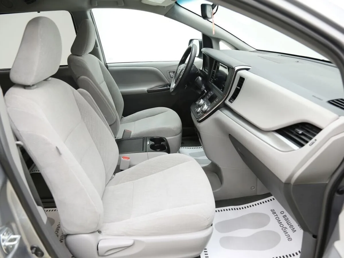 Toyota Sienna
