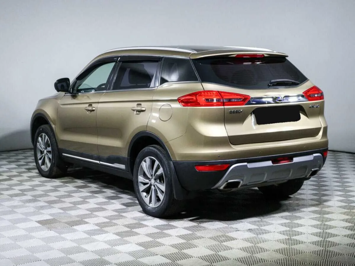 Geely Atlas