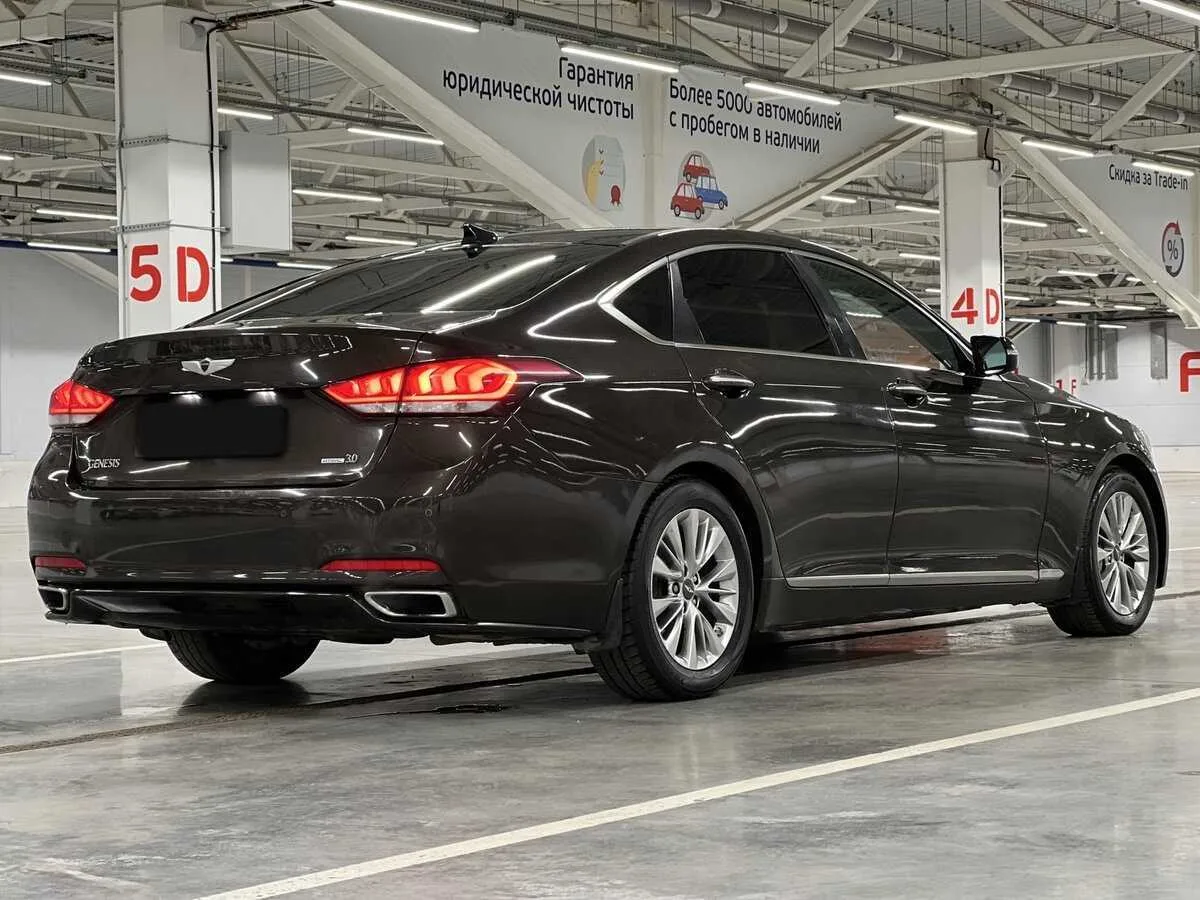 Hyundai Genesis