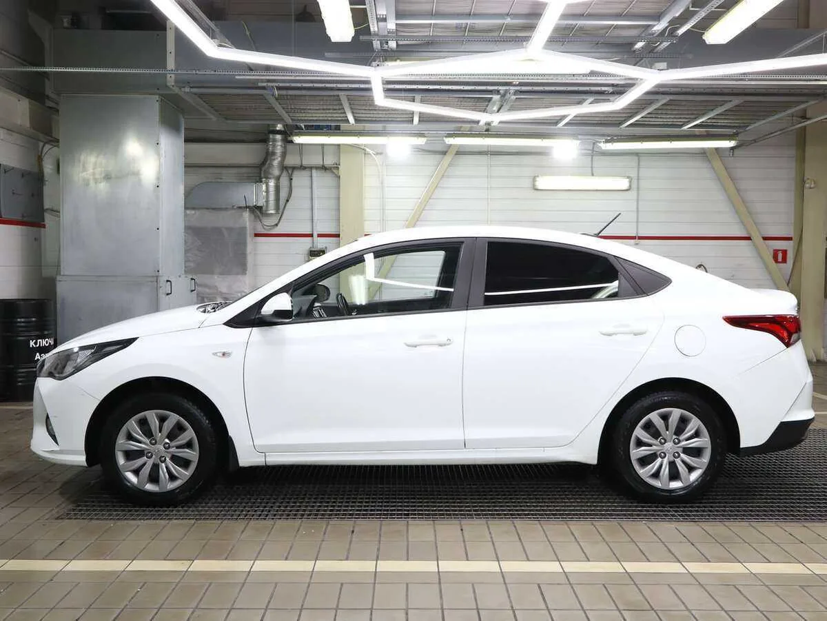 Hyundai Solaris