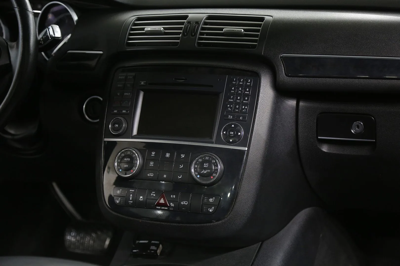 Mercedes-Benz R-Класс