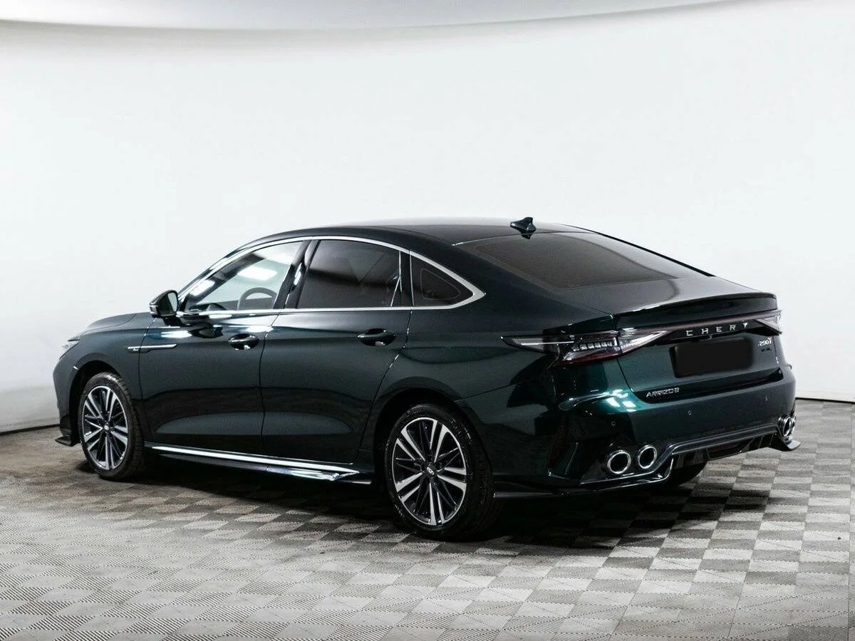 Chery Arrizo 8