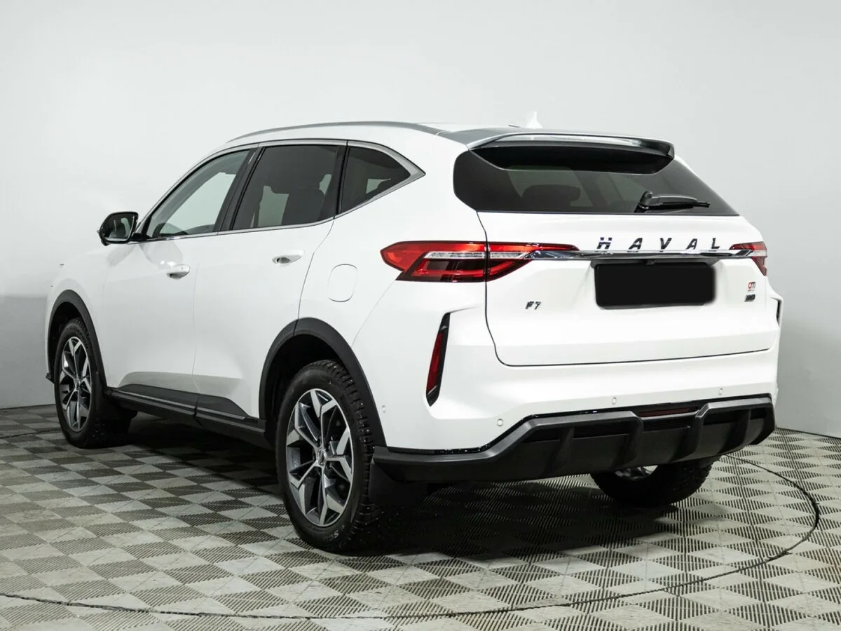 Haval F7